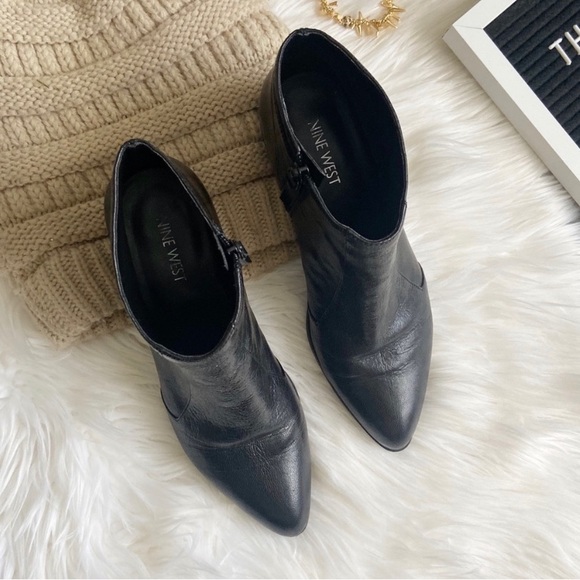 Nine West black leather boots - Picture 6 of 9